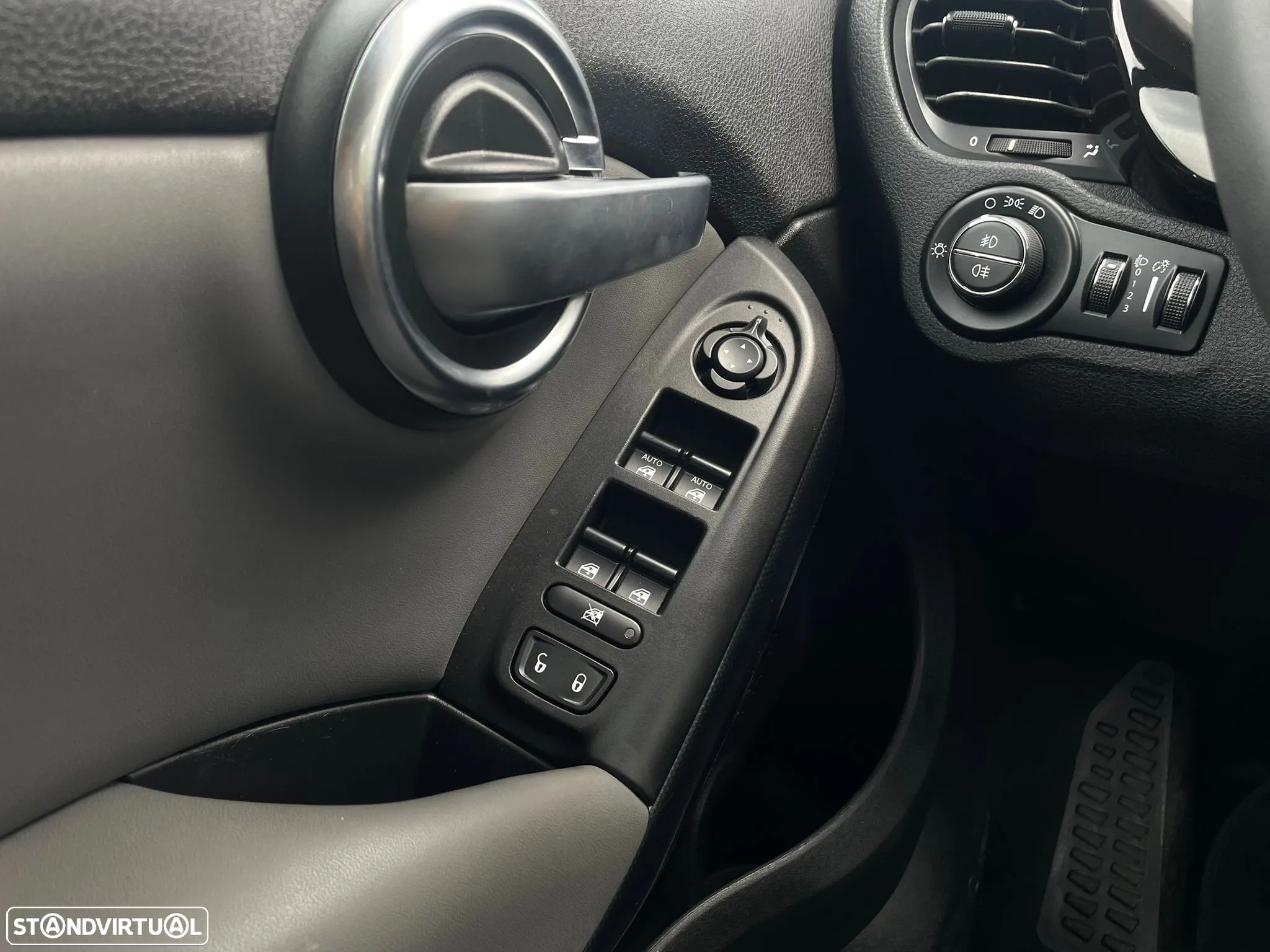 Fiat 500X 1.3 MJ Pop Plus J17 S&S - 19