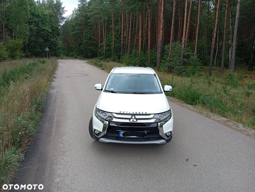 Mitsubishi Outlander 2.0 Intense 4WD CVT - 4