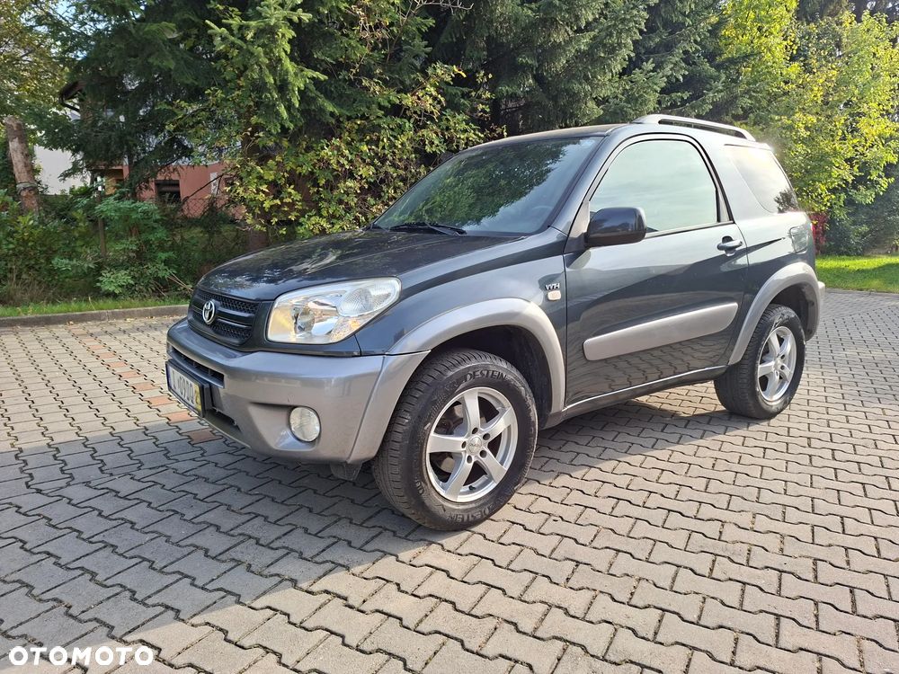Toyota RAV4 - 3