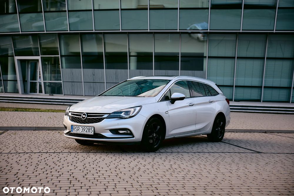 Opel Astra 1.6 D (CDTI) Start/Stop Innovation - 4