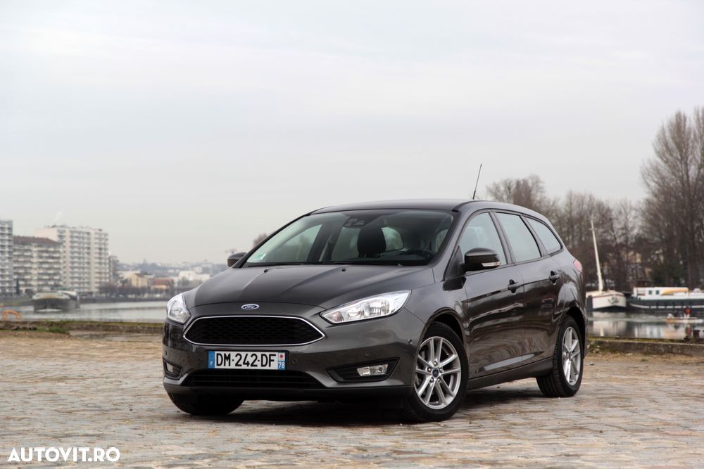 Dezmembrez Ford Focus Break 2016 - 1