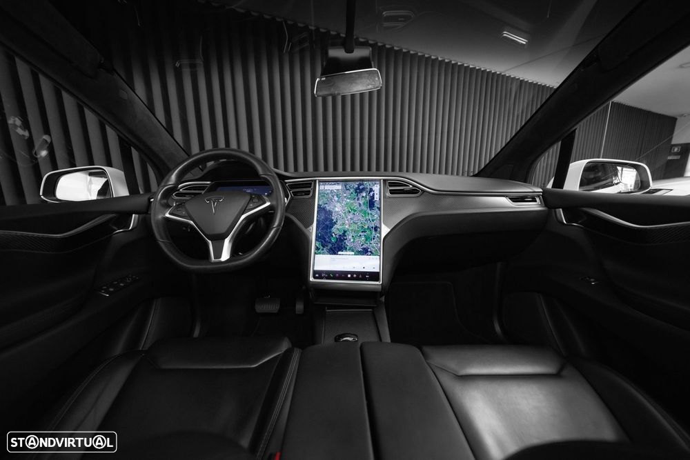 Tesla Model X 100D - 10