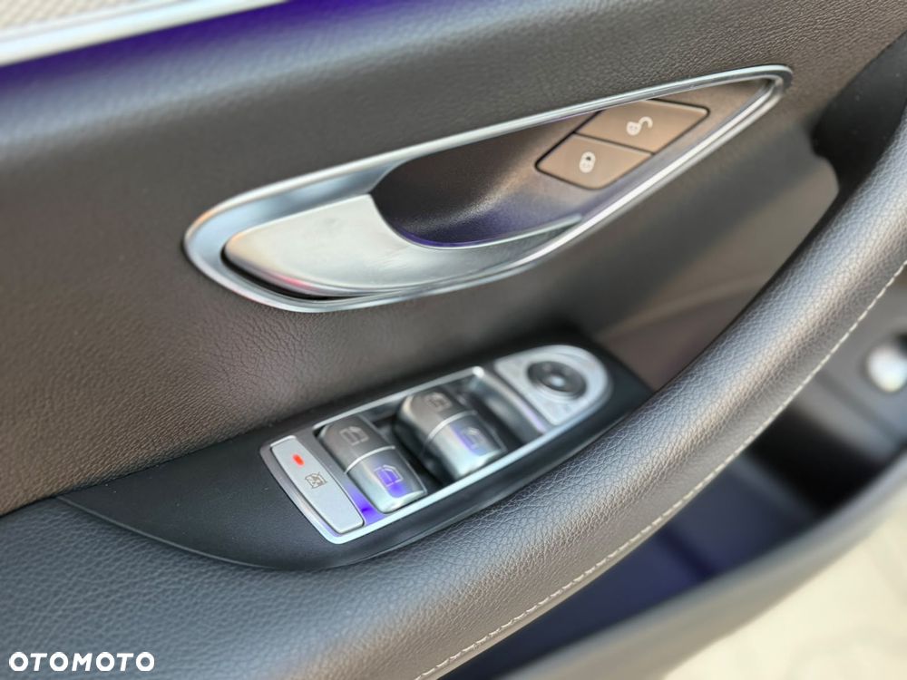 Mercedes-Benz Klasa E 220 d 9G-TRONIC Avantgarde - 23