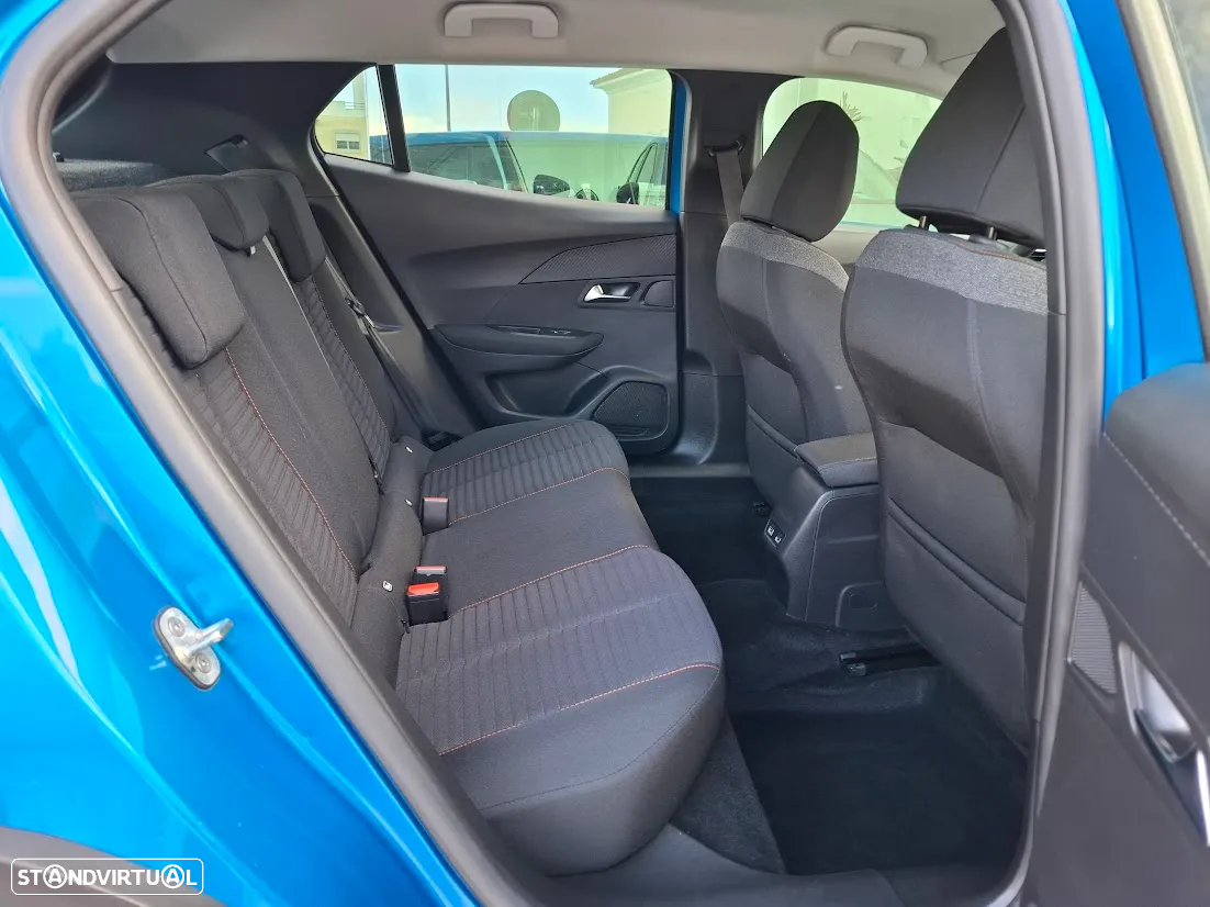 Peugeot e-2008 50 kWh Active Pack - 24