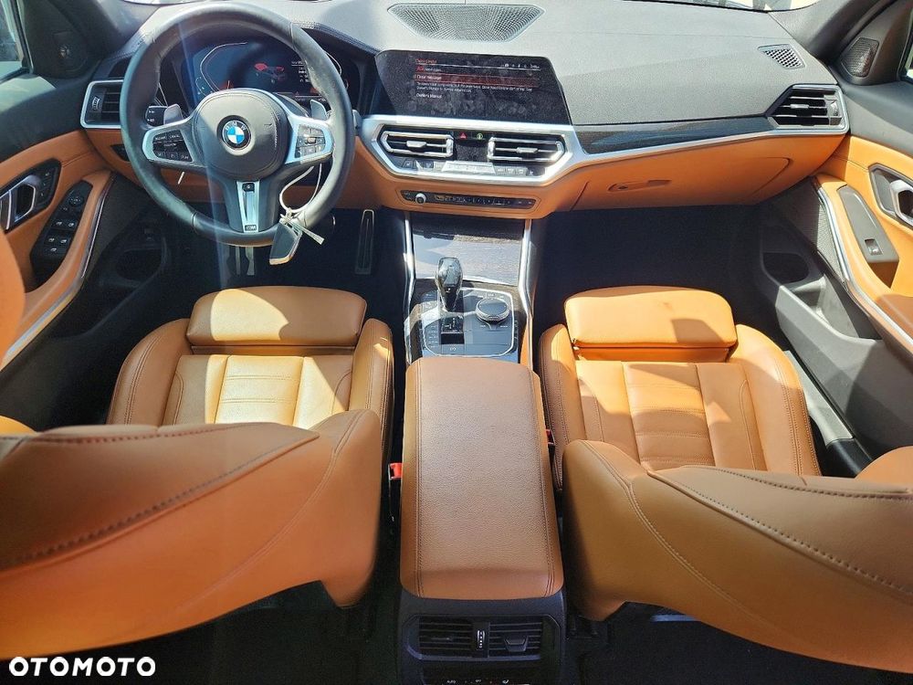 BMW Seria 3 330i M Sport - 7