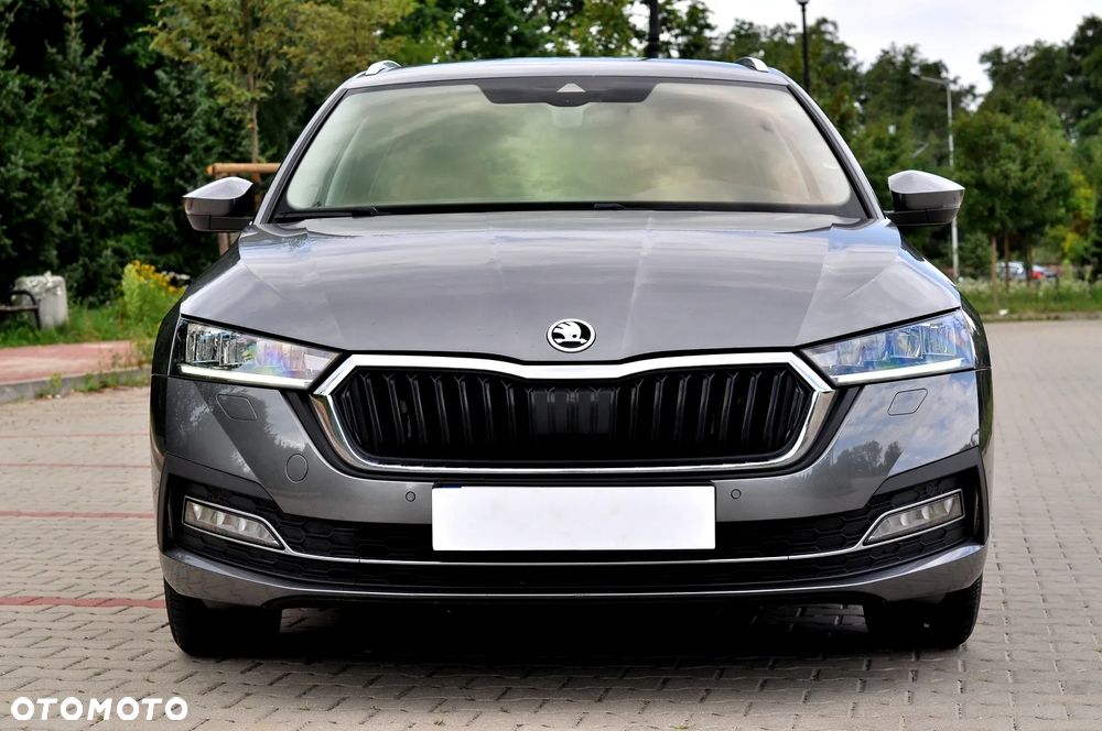 Skoda Octavia 2.0 TDI Ambition DSG - 5