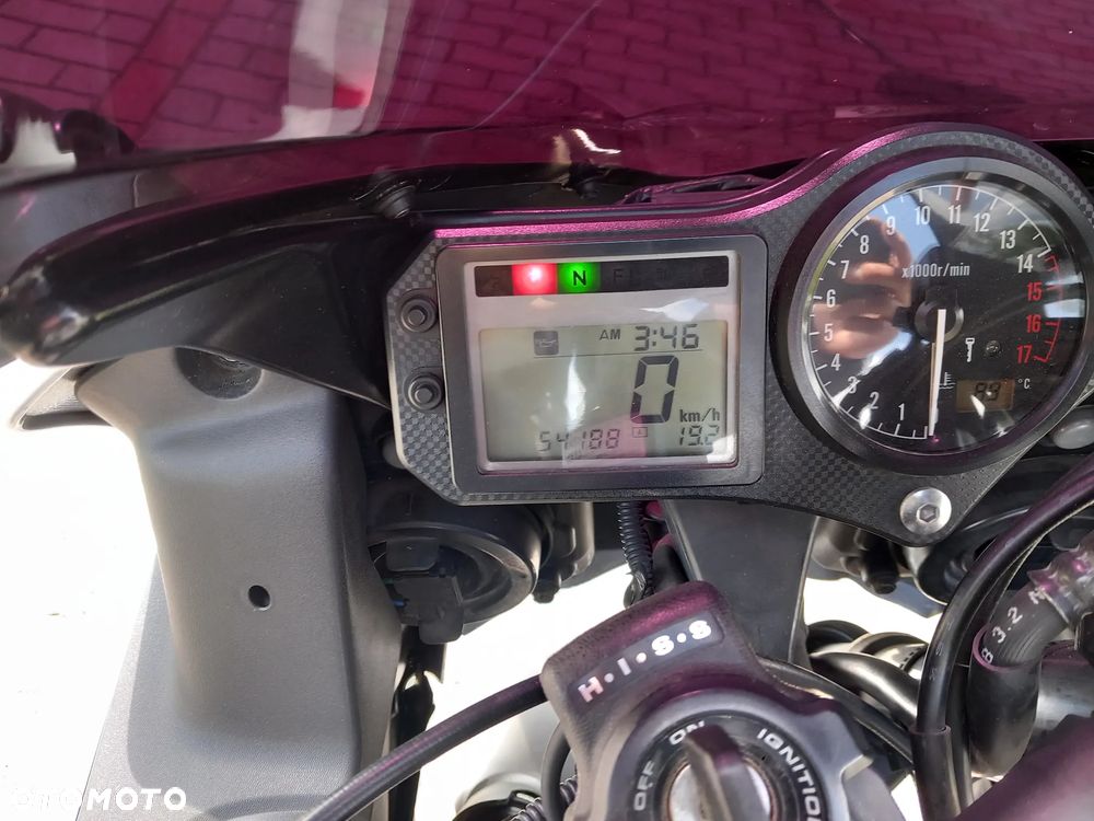 Honda CBR - 7