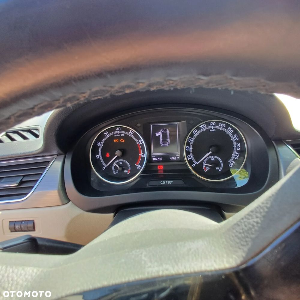Skoda RAPID 1.0 TSI Style - 7