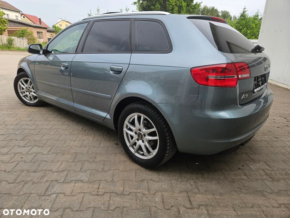 Audi A3 Sportback 1.2 TFSI S tronic S line Sportpaket - 5