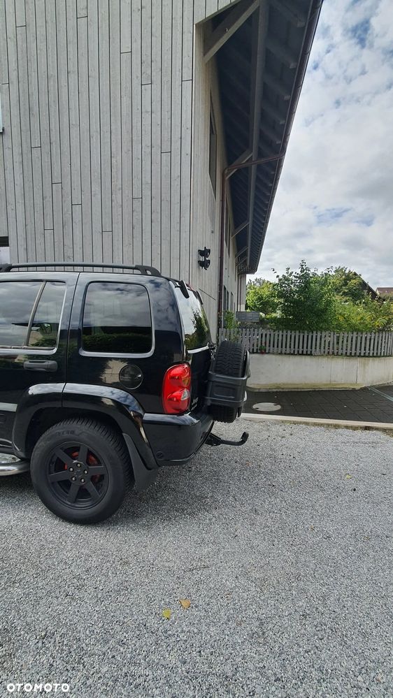 Jeep Cherokee 3.7L Limited - 32