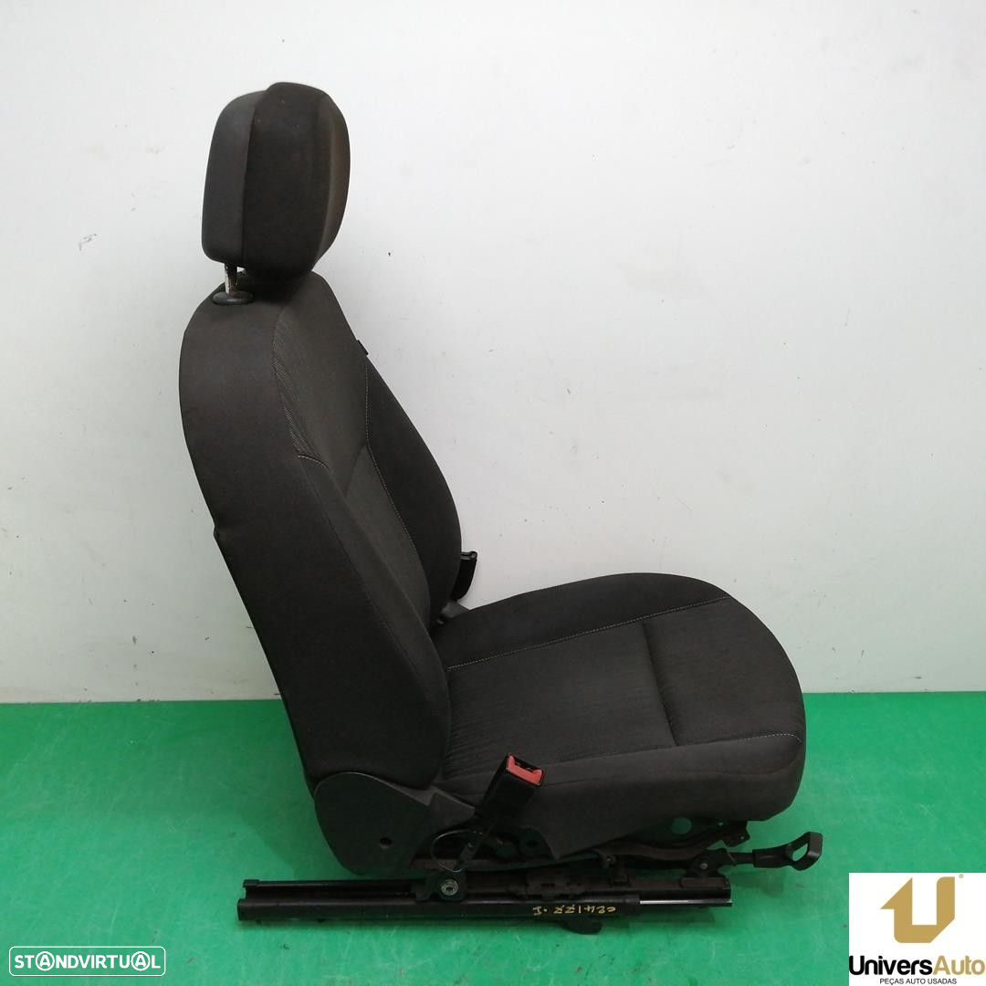 BANCO FRONTAL ESQUERDO OPEL ASTRA J SPORTS TOURER 2011 - - 4