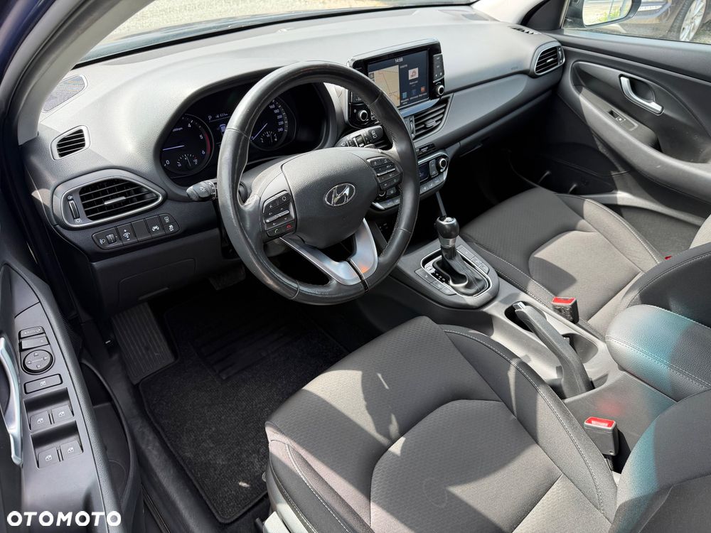 Hyundai i30 1.6 CRDI Trend - 39