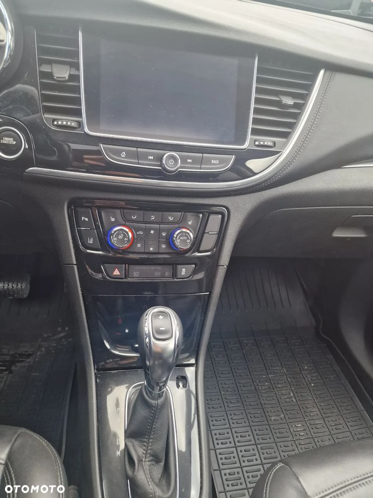 Buick Encore - 2