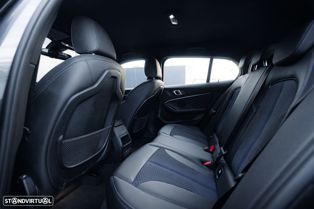 BMW 116 d Pack Desportivo M - 59