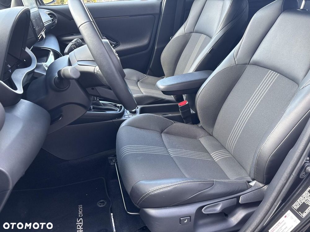 Toyota Yaris Cross Hybrid 1.5 Adventure 4x4 - 8