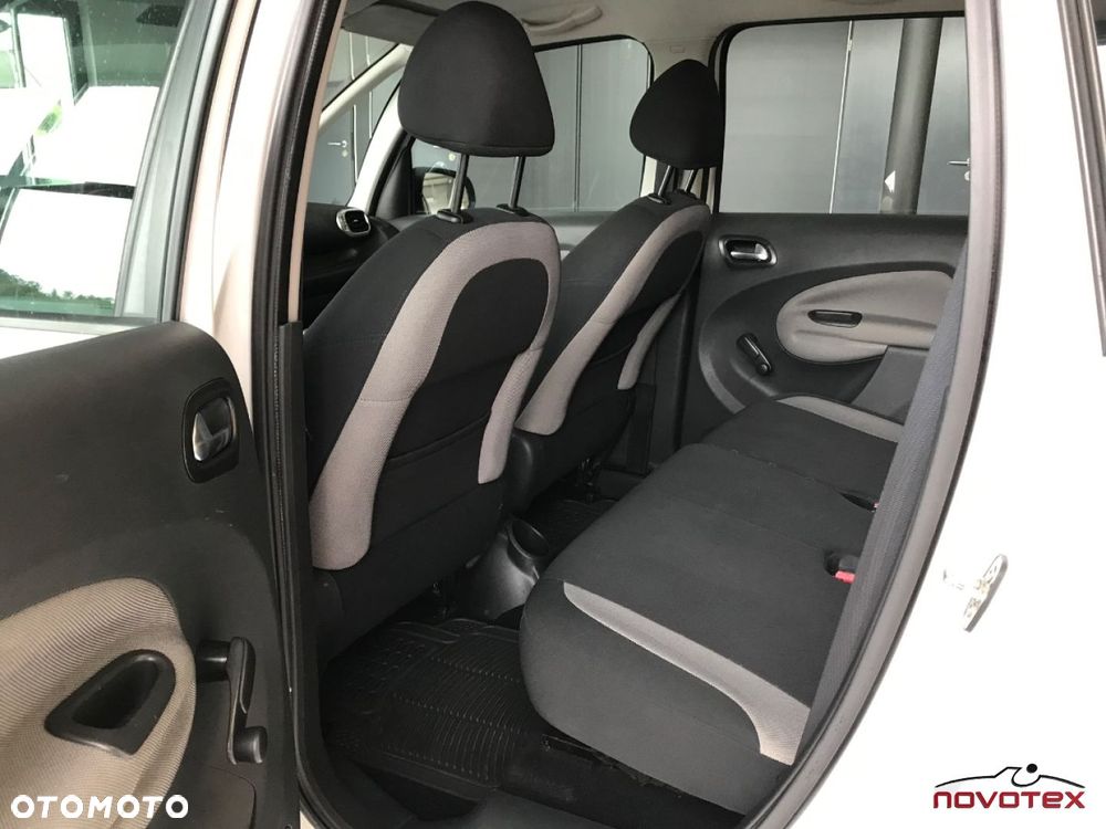 Citroën C3 Picasso 1.6 HDi Attraction - 17