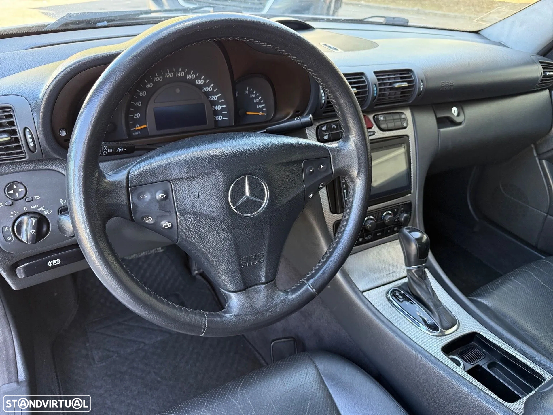 Mercedes-Benz C 220 - 17