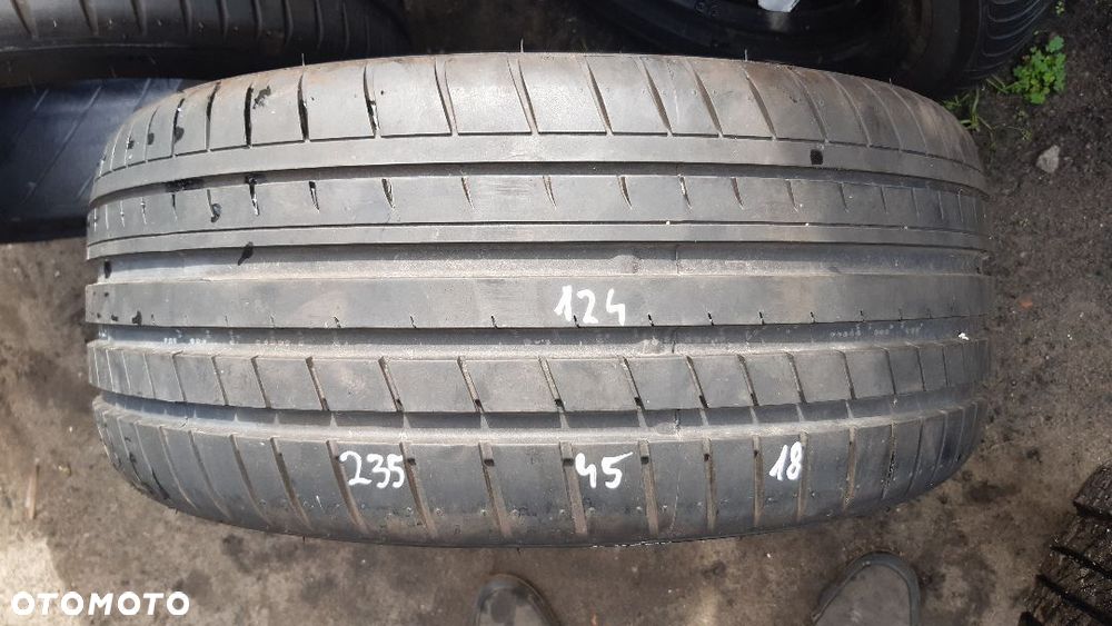 Infiniti 235/45/18 nr 124 - 1