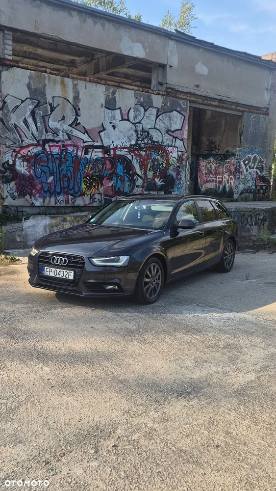 Audi A4 Avant 2.0 TDI DPF clean diesel multitronic S line Sportpaket - 1