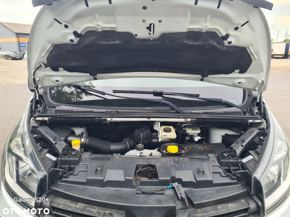 Renault TRAFIC L2 DŁUGI Bagażnik dach - 19