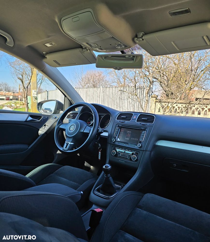 Volkswagen Golf 2.0 TDI Highline - 25