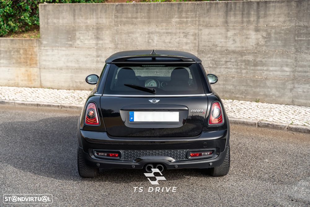MINI 3 Portas Cooper S - 4