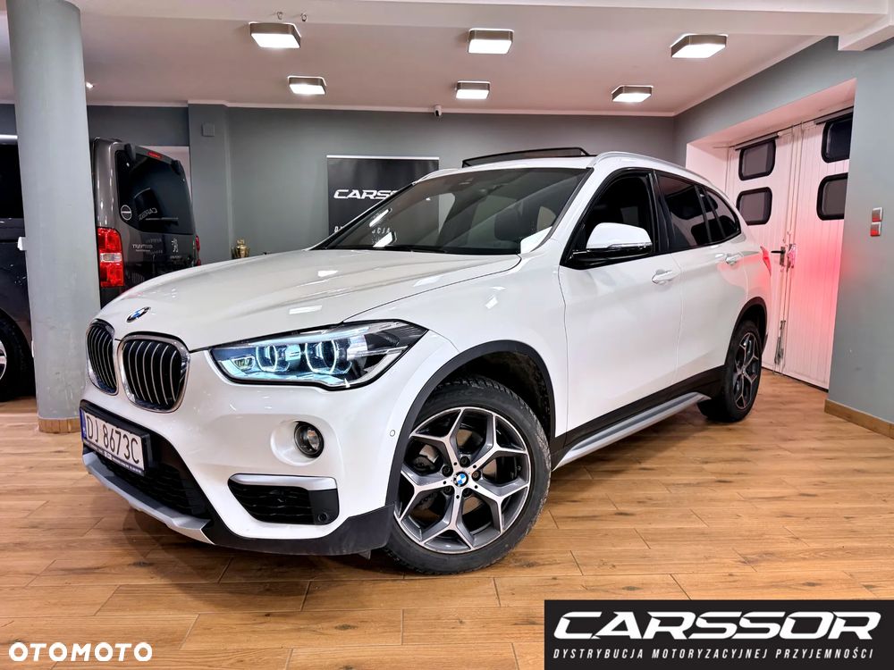 BMW X1 sDrive18i Sport Line - 1