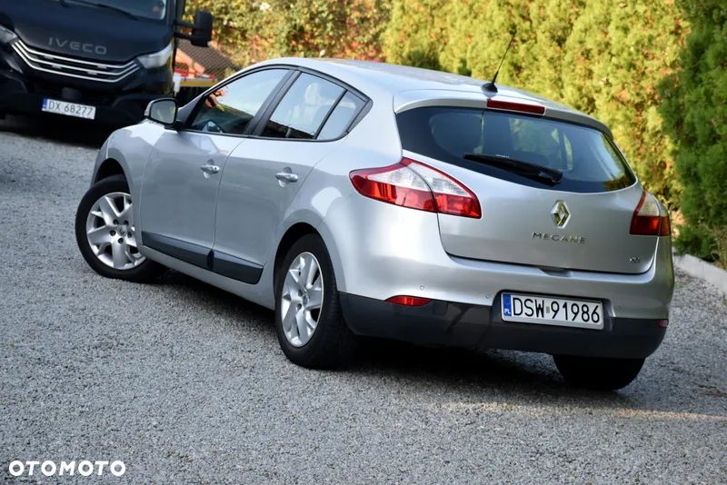 Renault Megane - 2
