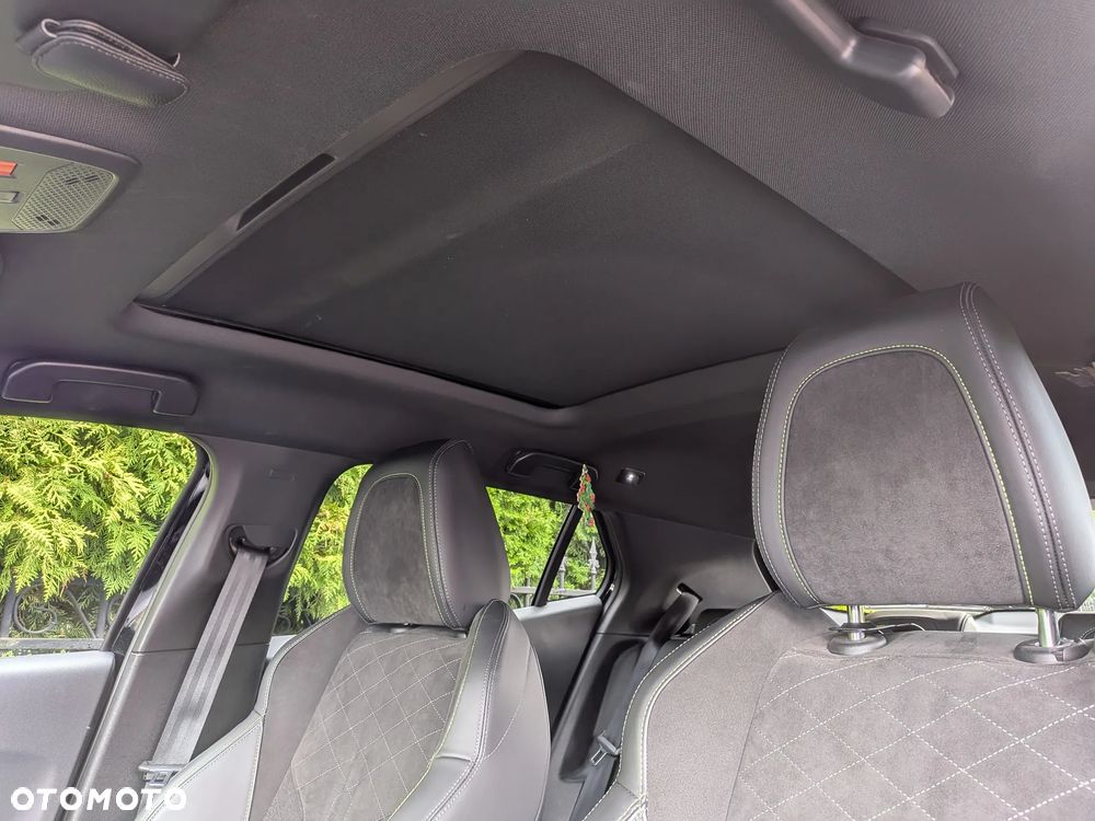 Peugeot 2008 1.2 PureTech GT Pack S&S EAT8 - 13