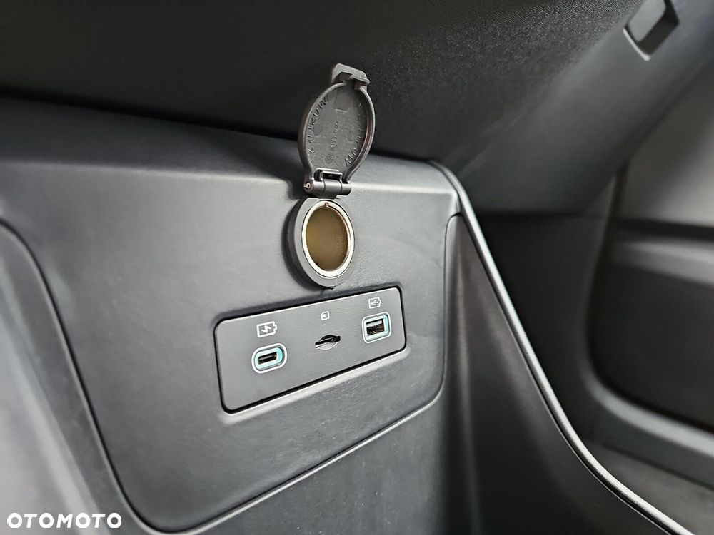 BYD Dolphin Surf - 27