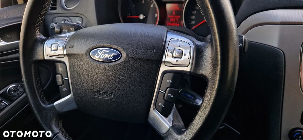 Ford S-Max 2.0 TDCi Titanium - 34