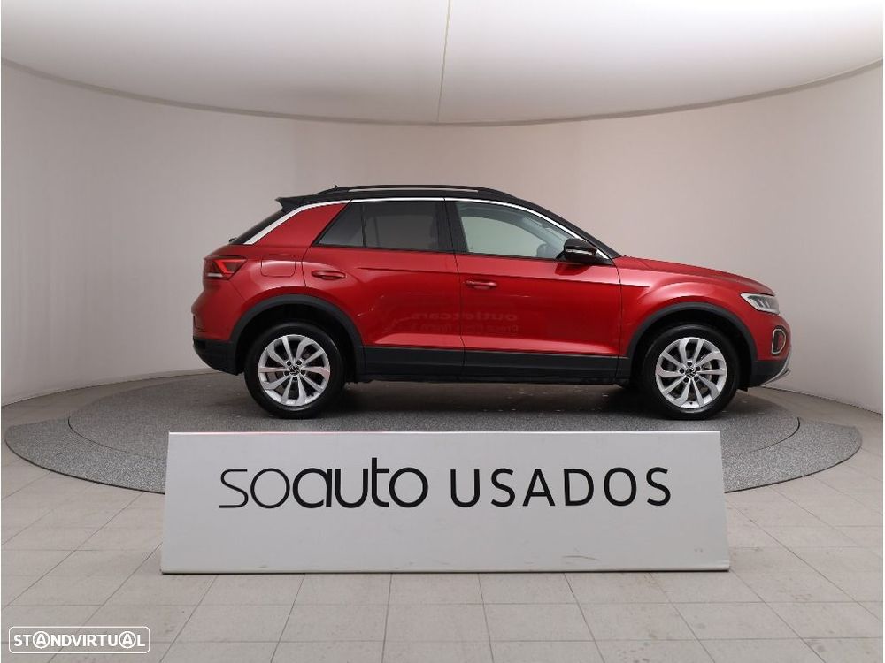 VW T-Roc 1.5 TSI Life DSG - 12