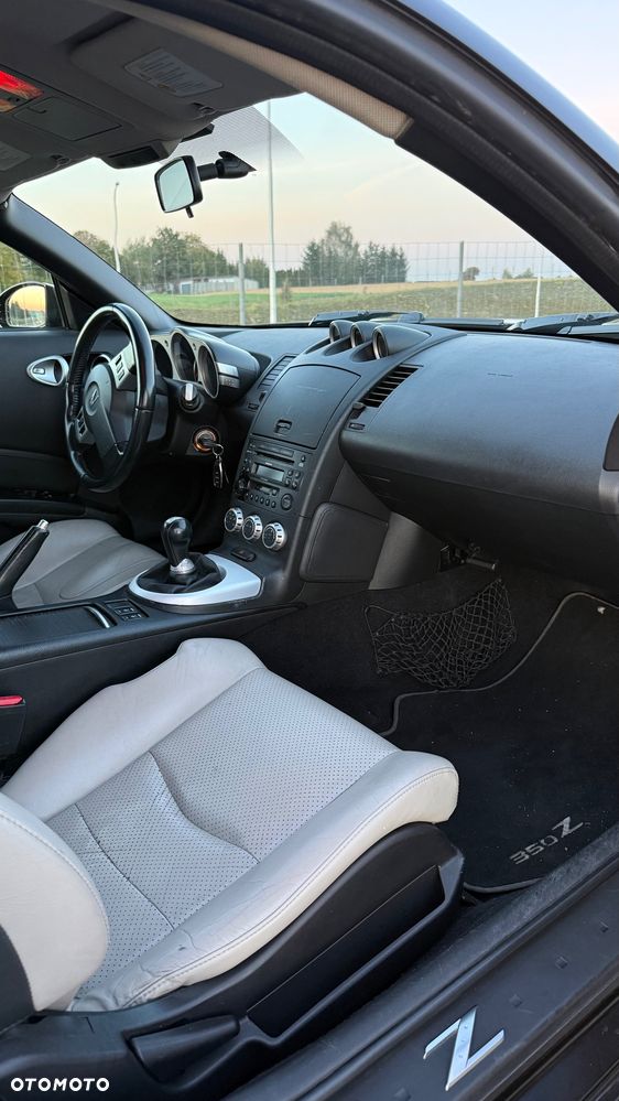 Nissan 350 Z 3.5 V6 - 11