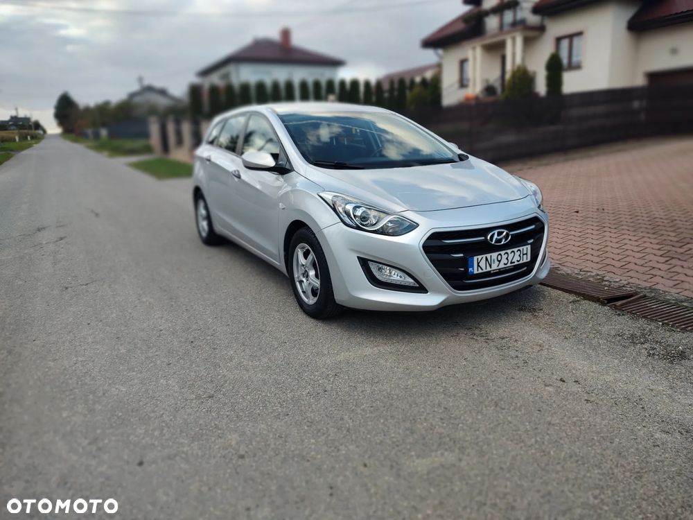 Hyundai i30 1.6 Classic + - 3