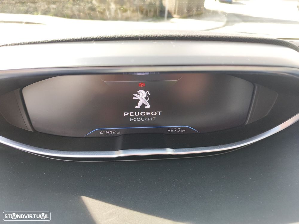 Peugeot 3008 1.6 Hybrid Allure Pack e-EAT8 - 16