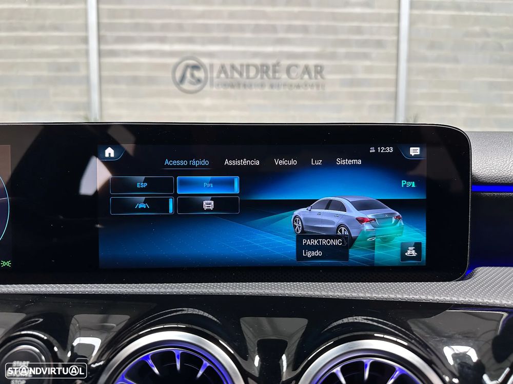 Mercedes-Benz A 250 Limousine e 8G-DCT AMG Line - 24