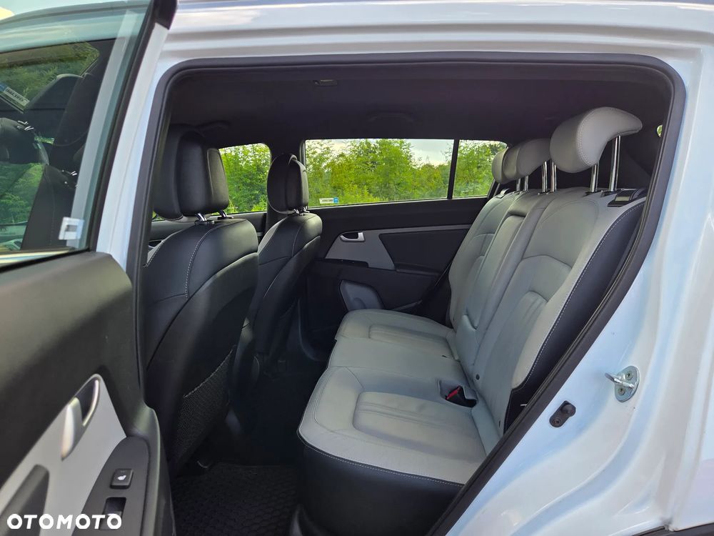 Kia Sportage 1.7 CRDI 2WD Spirit - 10