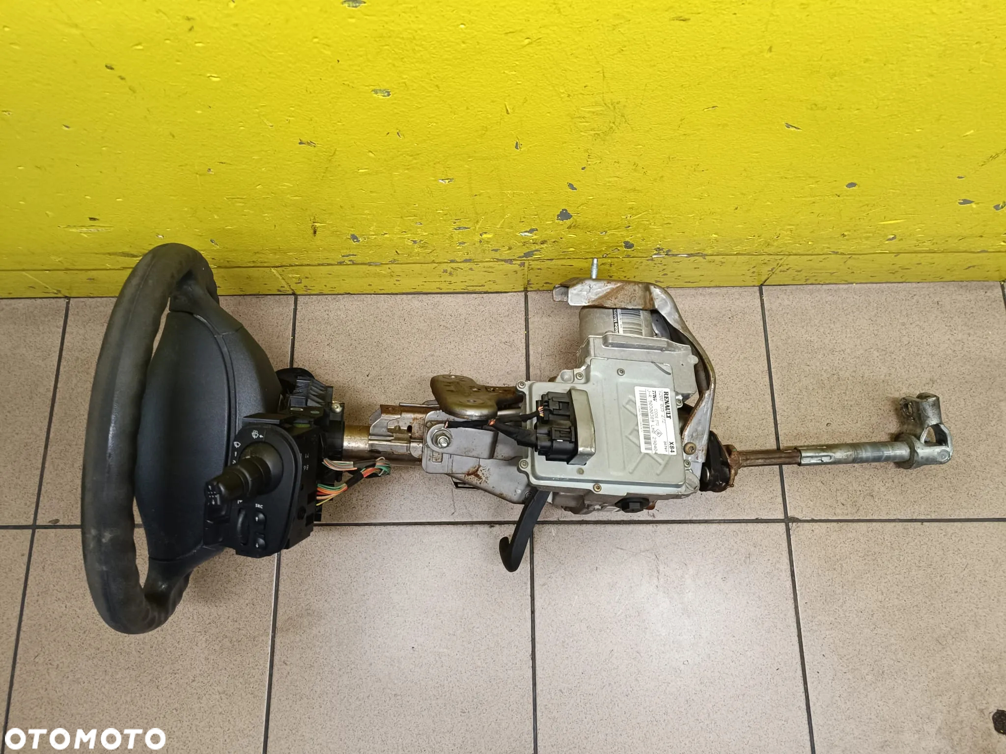 WSPOMAGANIE RENAULT X84 - 4