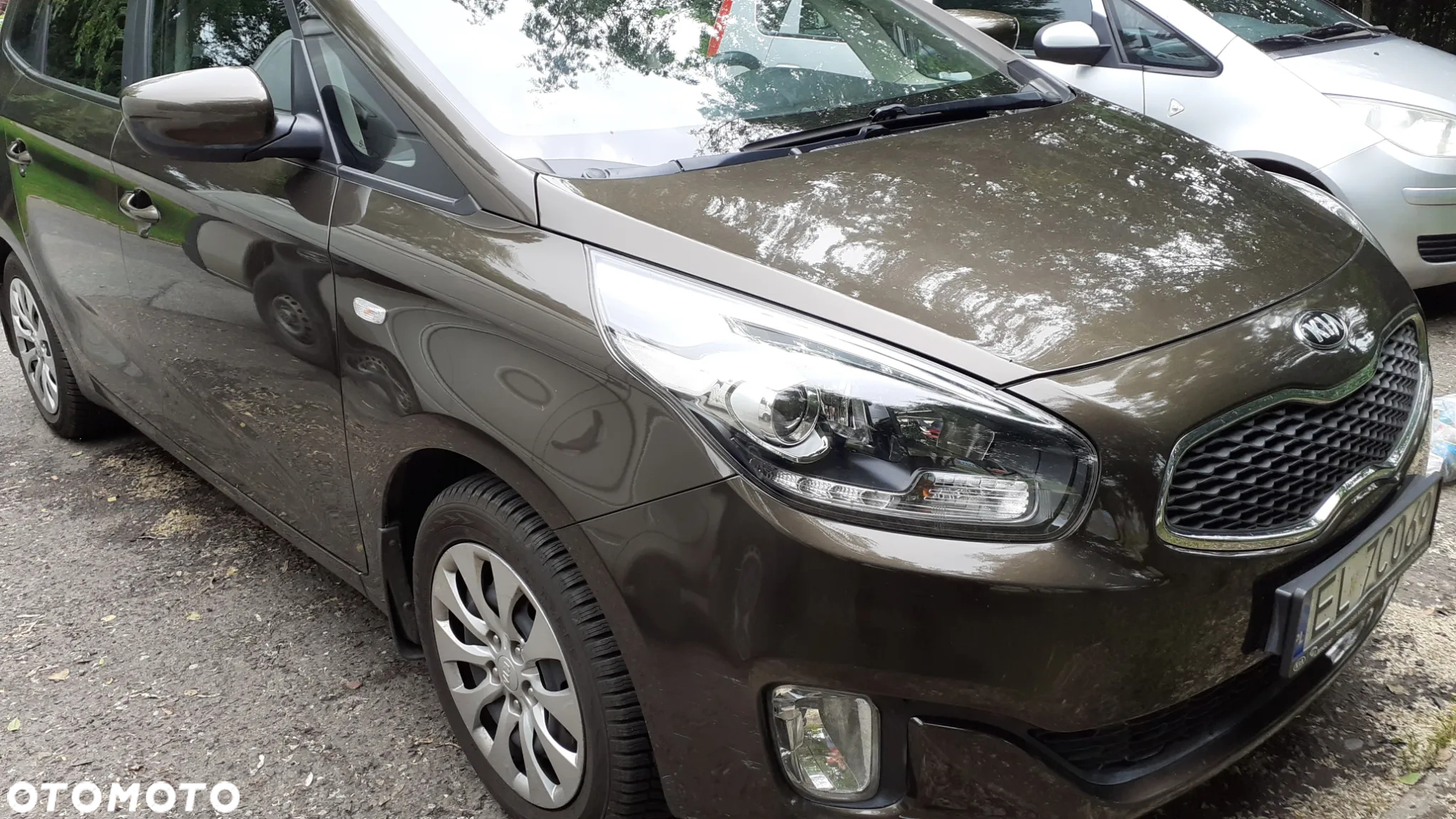 Kia Carens 1.6 GDI L 7os - 15