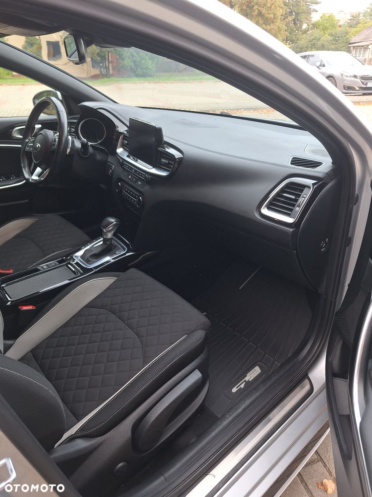 Kia ProCeed 1.4 T-GDI GT Line DCT - 11