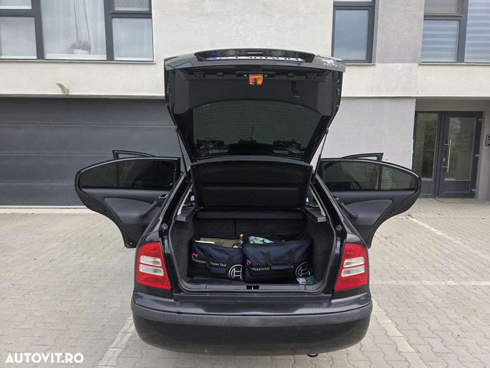 Skoda Octavia 1.6 - 3
