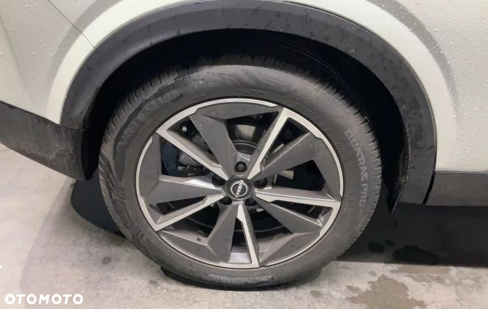 Nissan Qashqai - 15
