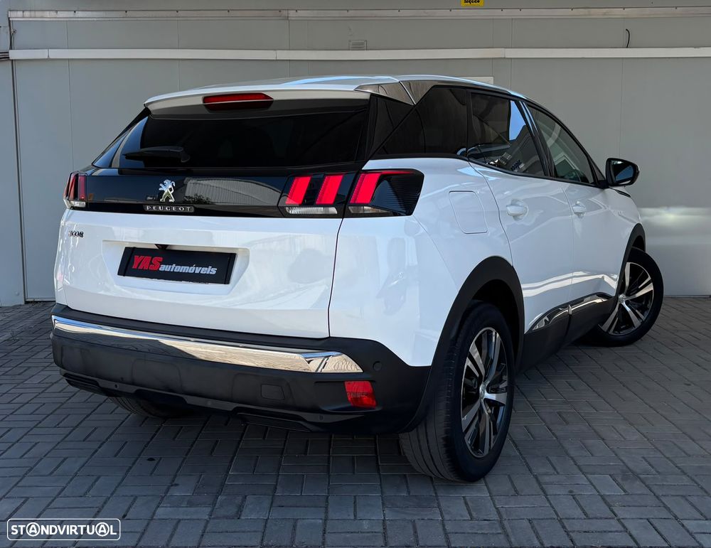 Peugeot 3008 PureTech 130 Stop & Start GPF EAT8 Allure Pack - 35