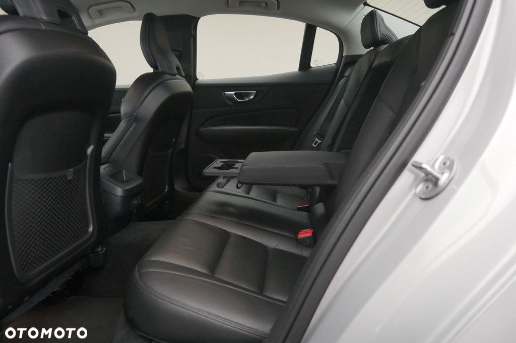 Volvo S60 - 15