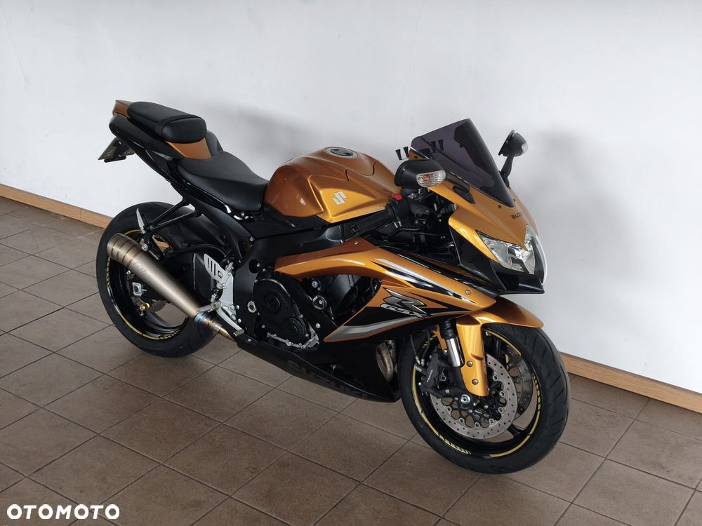 Suzuki GSX-R - 3