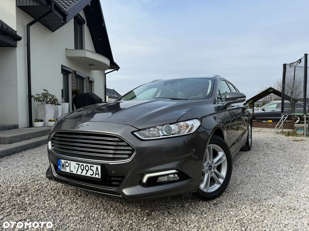 Ford Mondeo 2.0 TDCi Titanium PowerShift - 38
