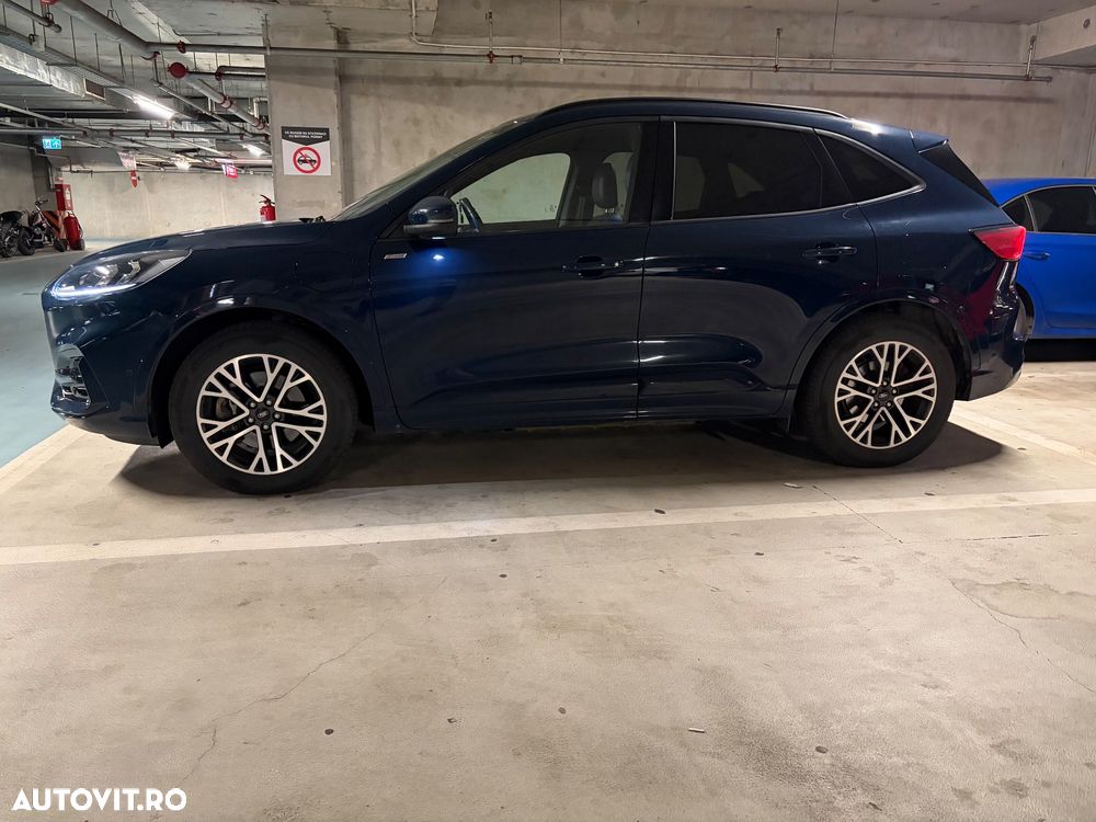 Ford Kuga - 3