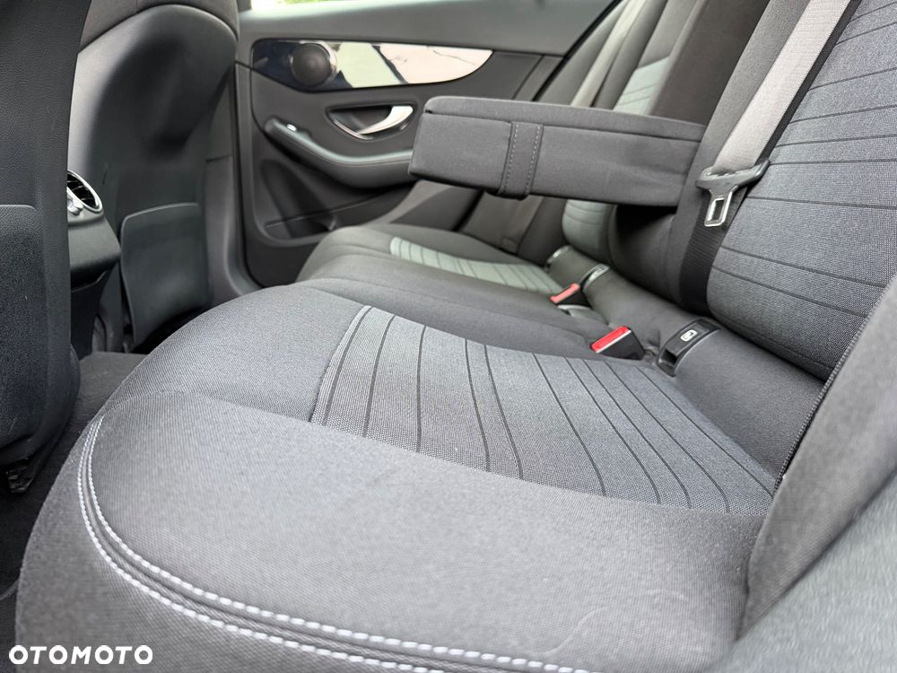 Mercedes-Benz Klasa C 160 Business Edition 9G-TRONIC - 22