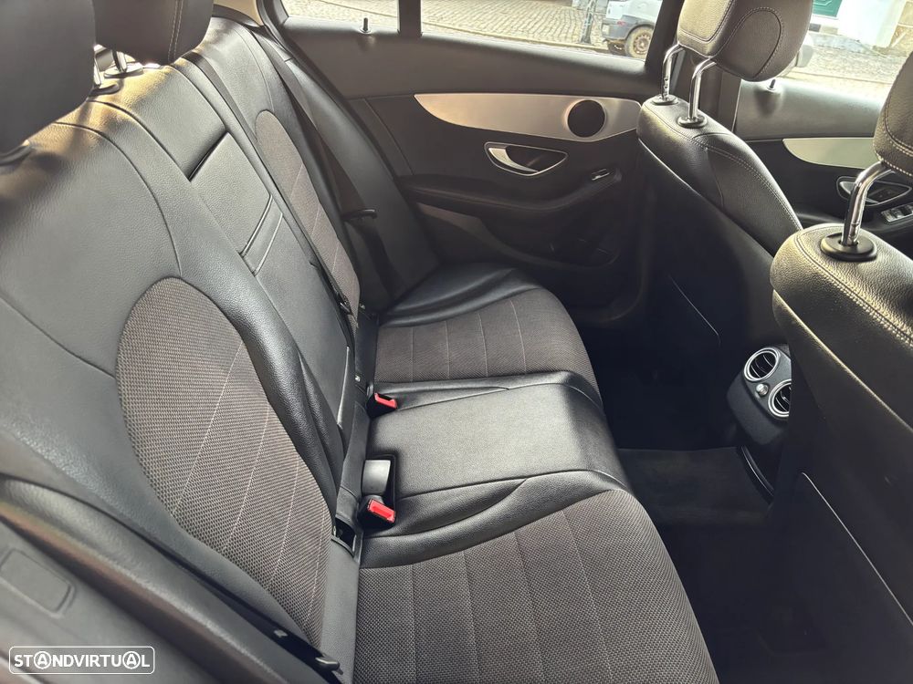 Mercedes-Benz C 200 - 14