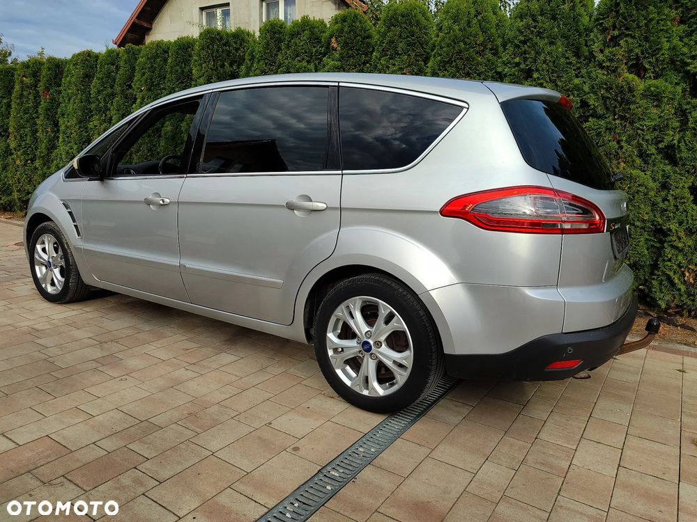 Ford S-Max - 18